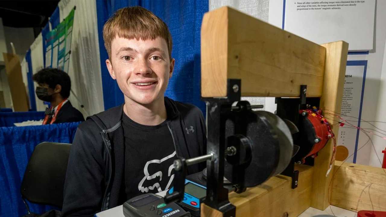 Robert Sansone with his revolutionary synchronous reluctance motor. Media sourced from RideApart.