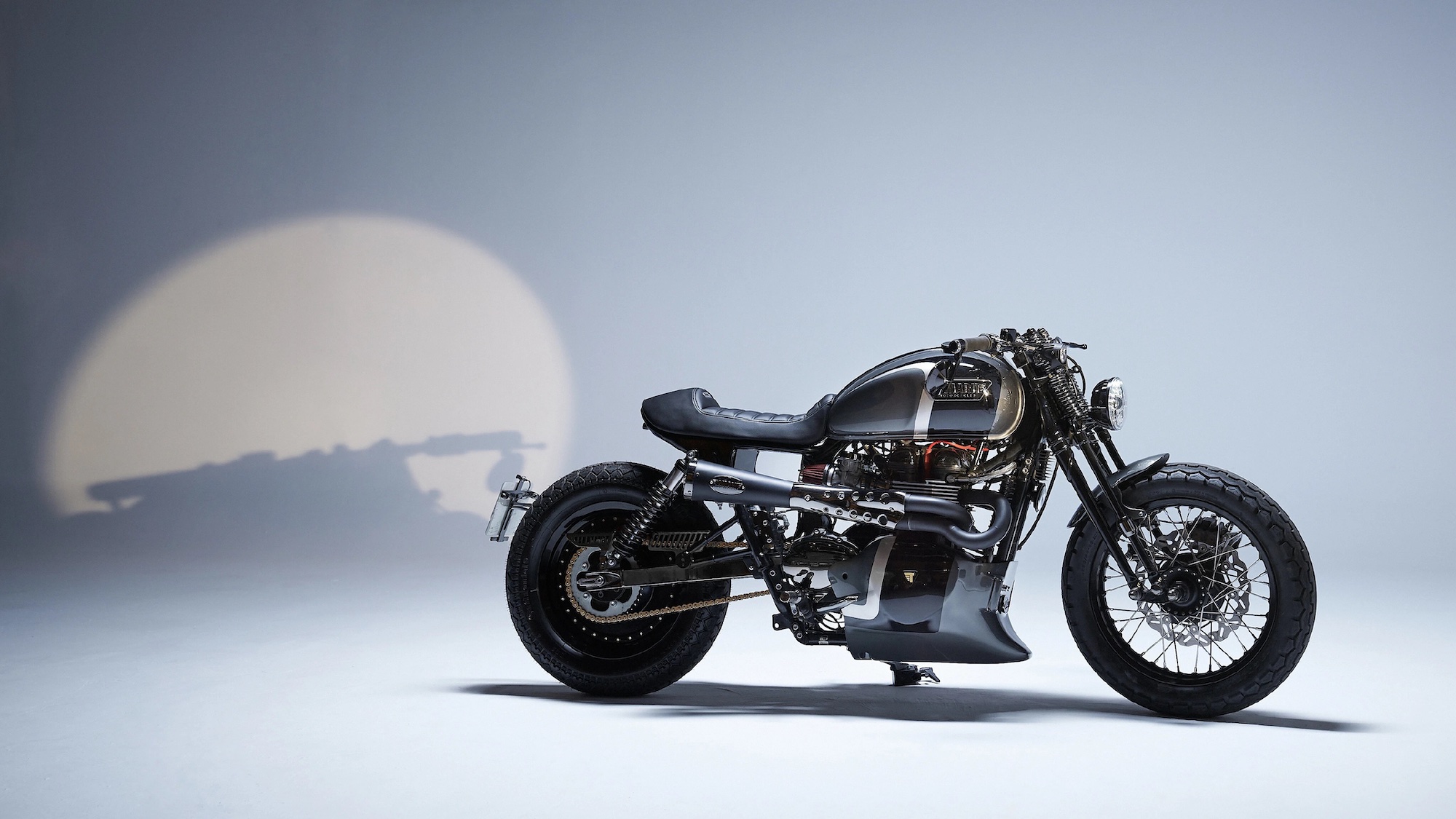 Custom Eye Candy A Futuristic Bonneville Cafe Racer webBikeWorld