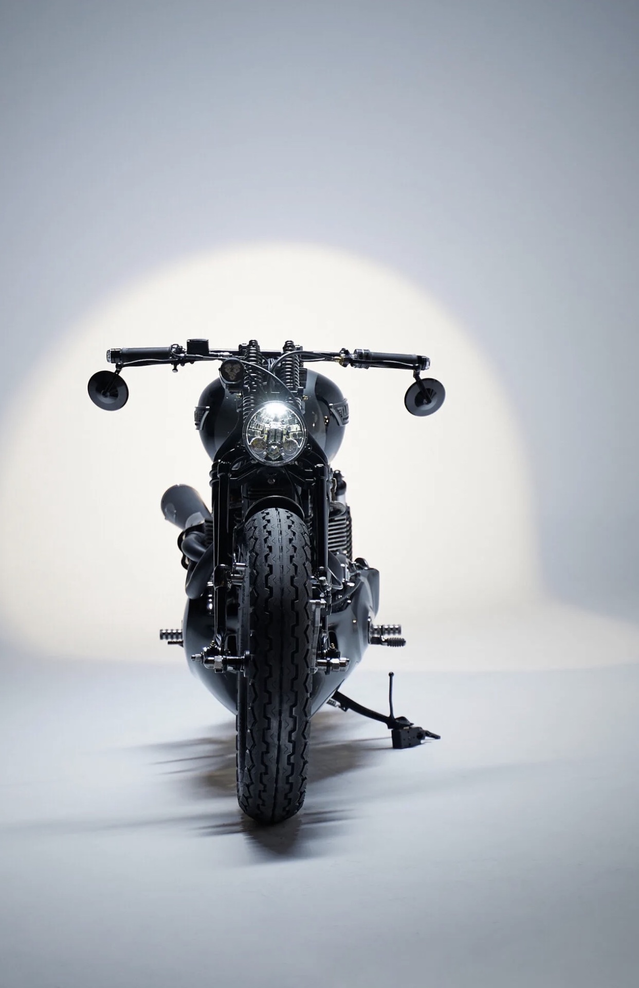 'JBBS,' the custom Bonneville cafe racer courtesy of Tamarit Motorcycles. Media sourced from Tamarit Motorcycles.