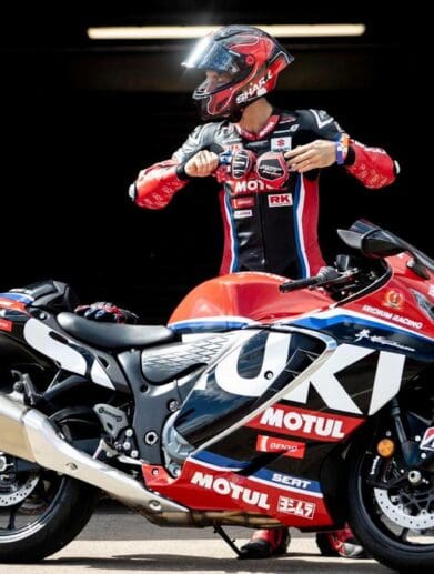 Suzuki’s MotoGP test rider and reigning Endurance World Champion (EWC), Sylvain Guintoli, with his brand new 'Bush, courtesy of Suzuki. Media sourced from Guintoli's Facebook.