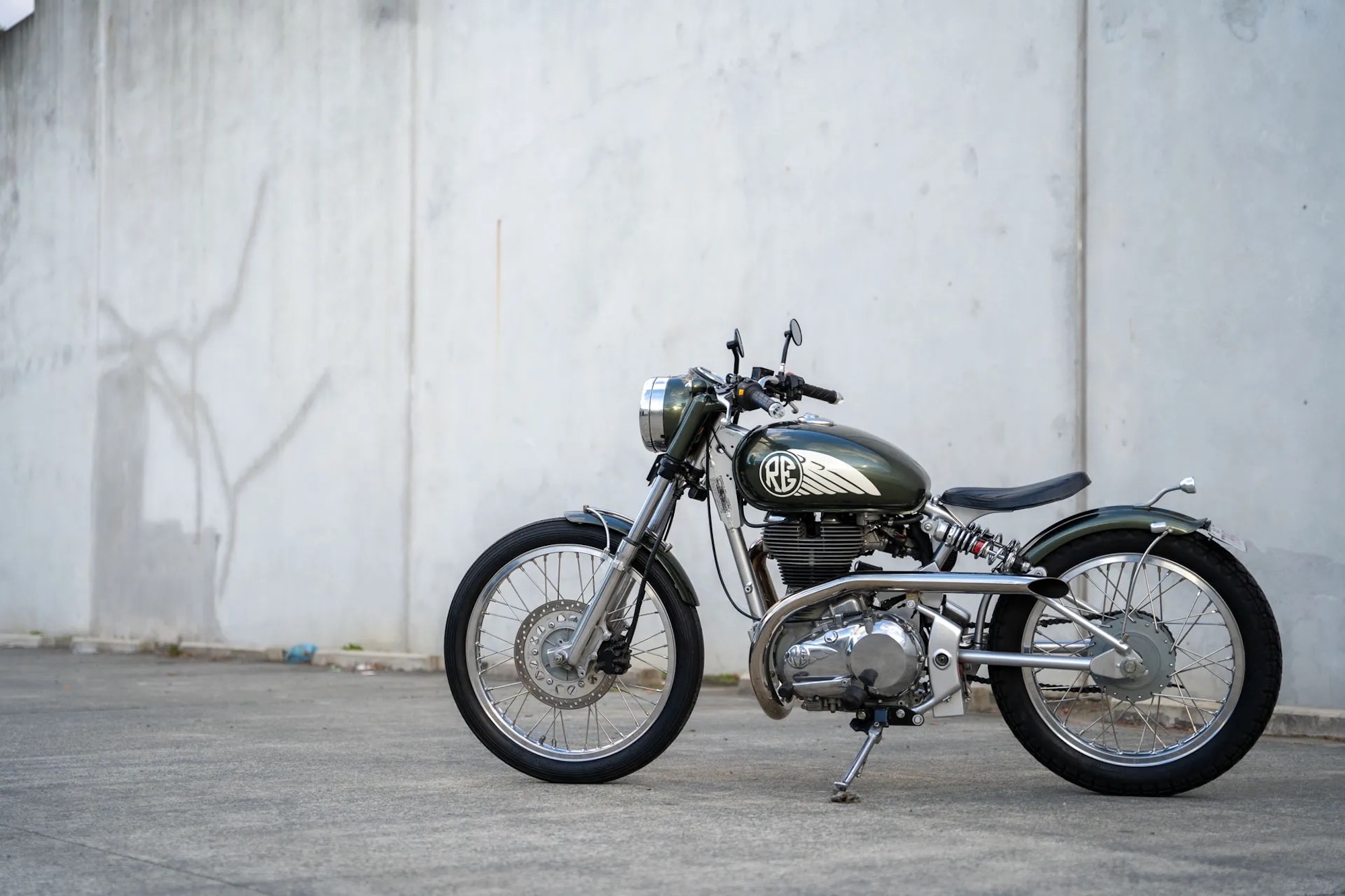 A Royal Enfield Classic 500 from Purpose Built Moto. Media sourced from Purpose Built Moto.