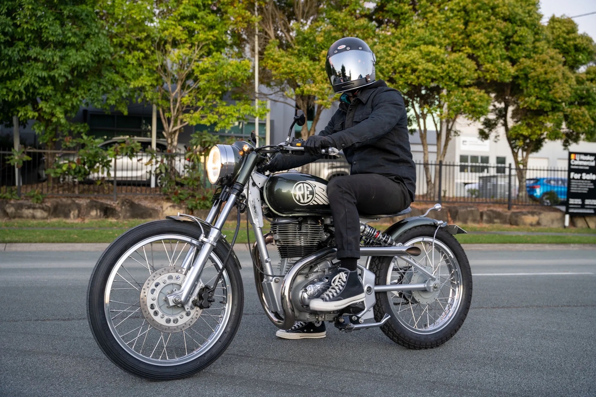 A Royal Enfield Classic 500 from Purpose Built Moto. Media sourced from Purpose Built Moto.