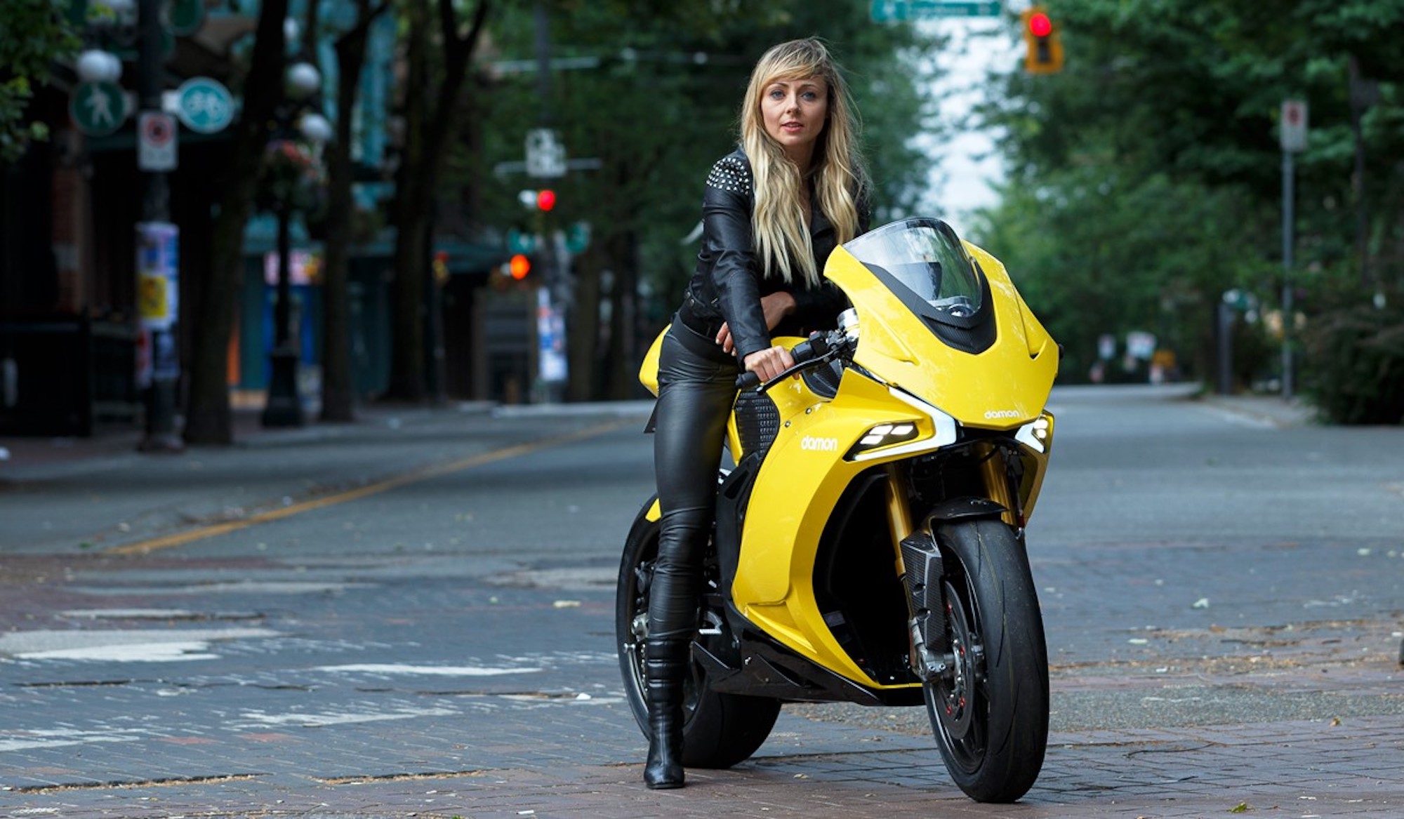 Amber Spencer with her Honda CBR1000RR. Media sourced from Damon's Facebook.