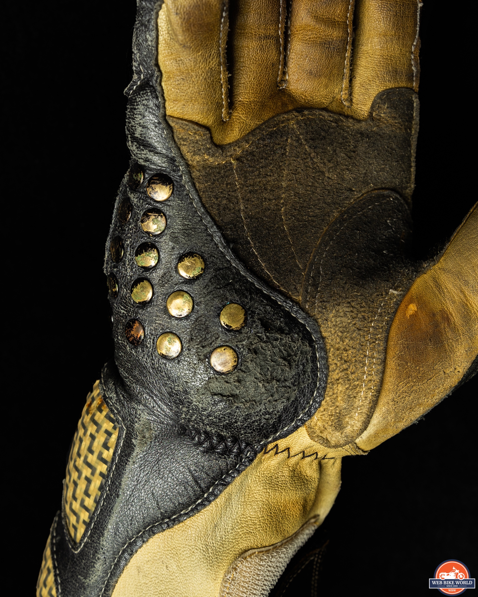 Damaged palm of Held motorcycle gloves