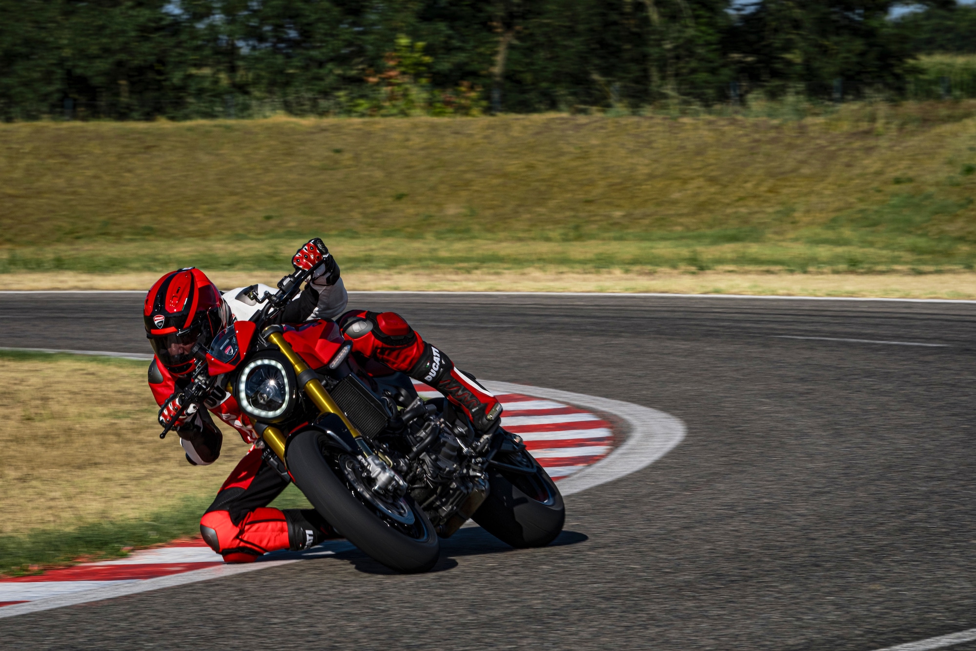 Ducati's Episode 2 of their 2023 World Premiere has bred a Monster SP for Ducatisti...or 'Monsteristi.' Media sourced from Ducati's press release. 