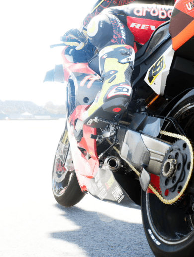 Pirelli tires are the slicks of choice for the all-new SBK™22 videogame. Media sourced from Pirelli's recent press release.