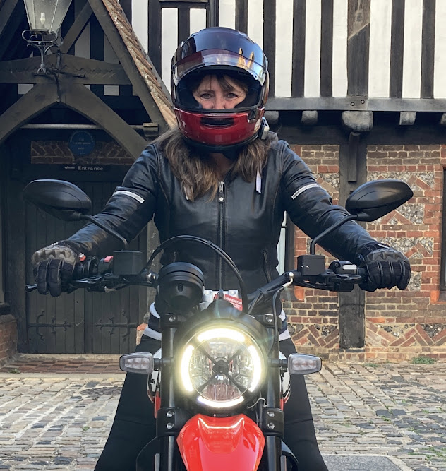 Rider showing handlebar and riding stance