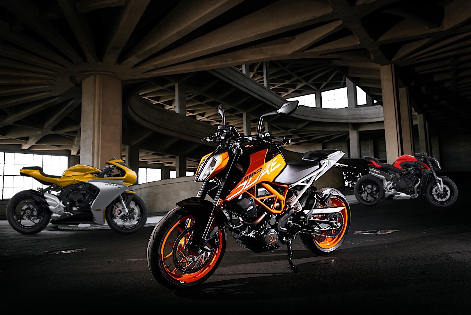 KTM and MV Agusta machines. Media sourced from Auto Evolution and MV Agusta.