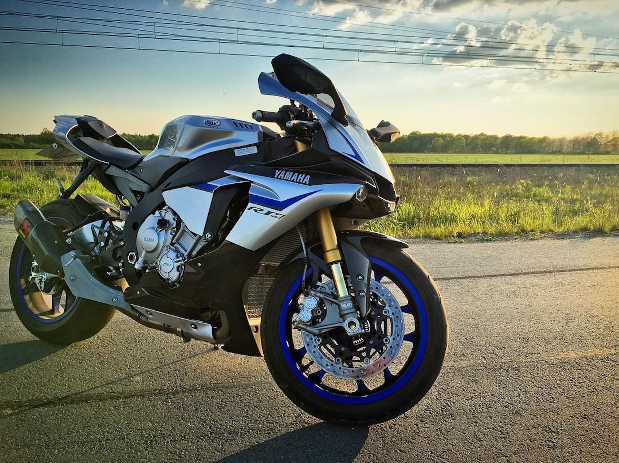 Yamaha's R1 on the asphalt. Media sourced from Pinterest.