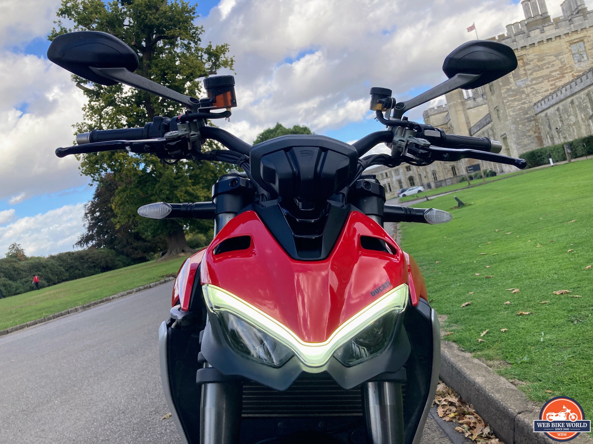 Front end of 2022 Ducati V2 Streetfighter