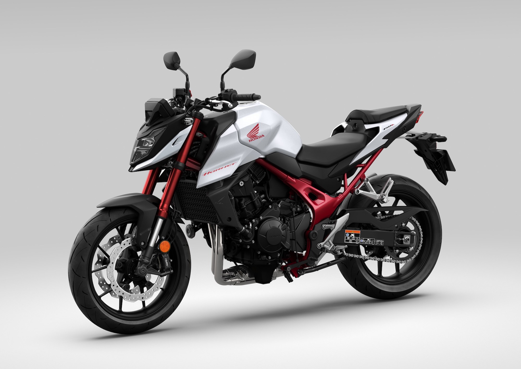 Honda's all-new 2023 CB750 Hornet: A new middleweight contender for the Yamaha MT-07. Medias sourced from Honda's relevant press release.