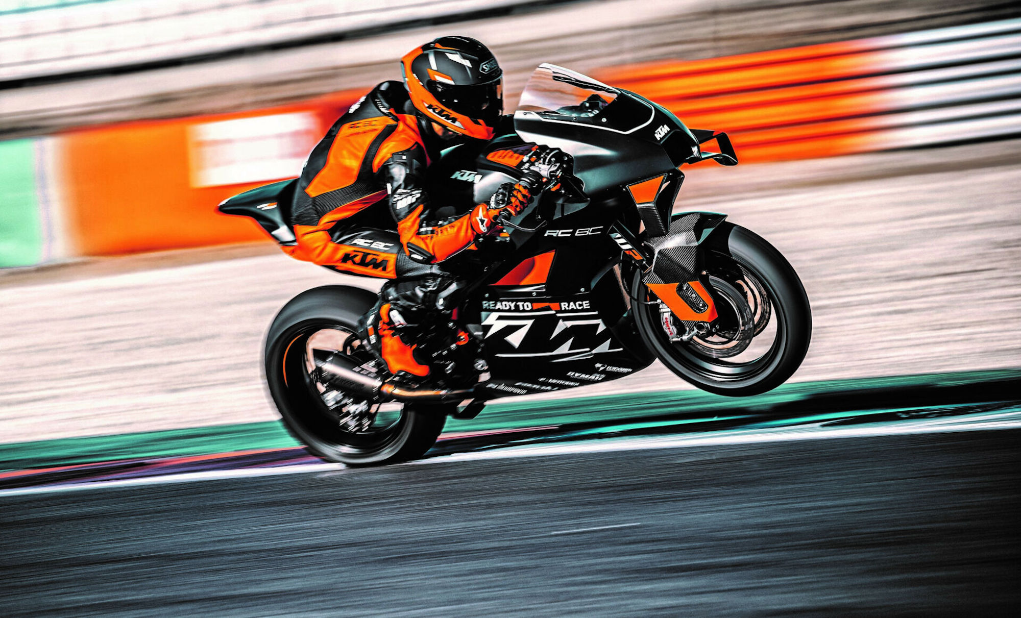 KTM baru 2023 RC 8C. Media bersumber dari KTM.