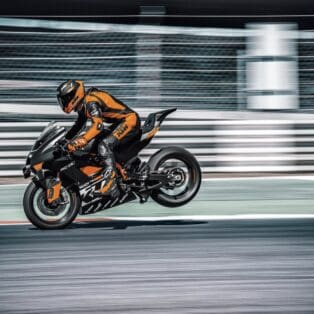 KTM's all-new 2023 RC 8C. Media sourced from KTM.