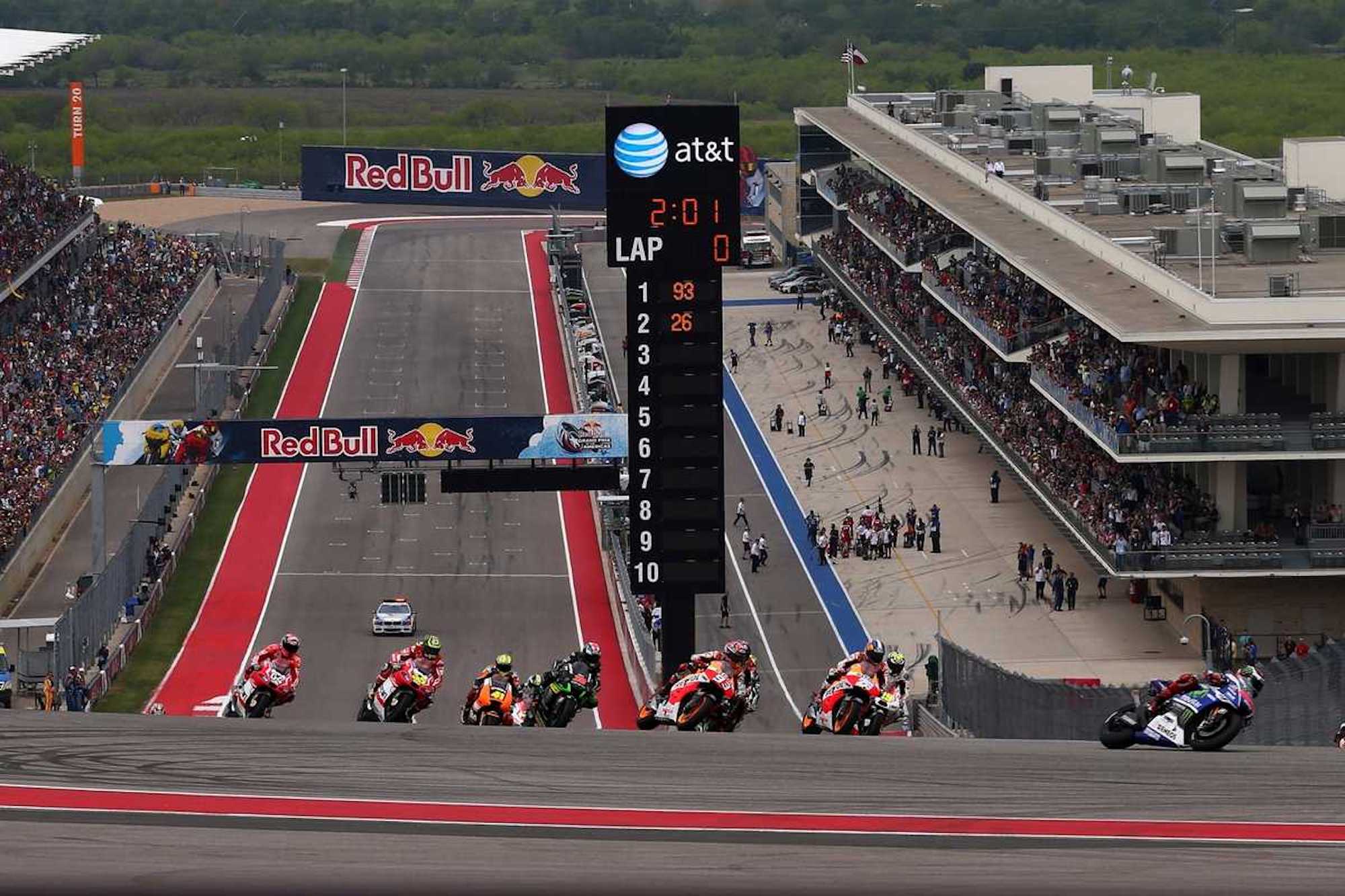 A view of the COTA, with MotoGP bikes doing their thing on the circuit proper. Media sourced from Roadracing World.