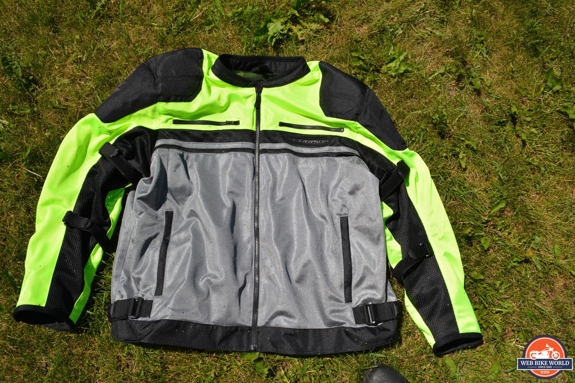Scorpion Vortex Air Jacket lying front-side-up on grass