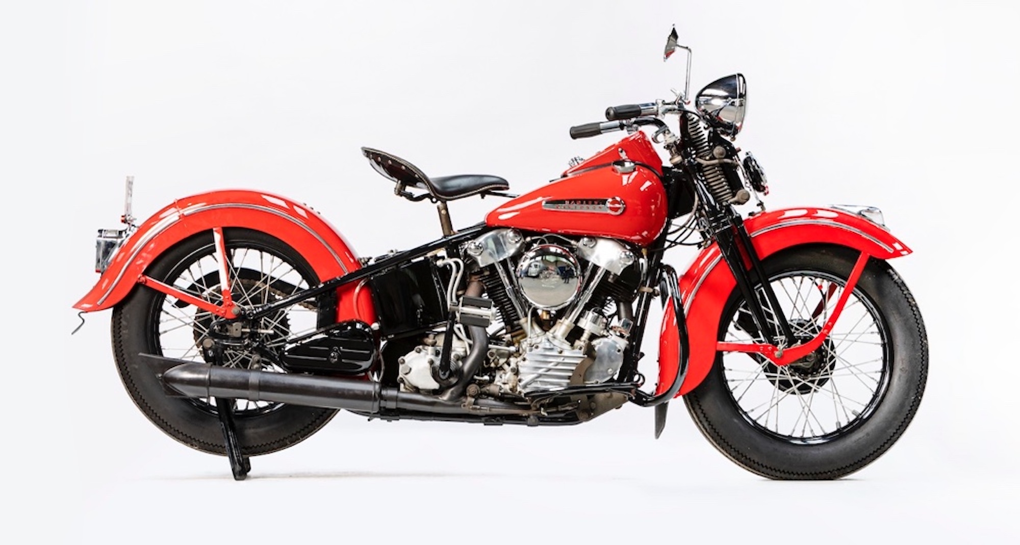 A 1947 Harley-Davidson 1,2000cc EL ‘Knucklehead’, which sold for £74,750. Media sourced from Bonham's press release.