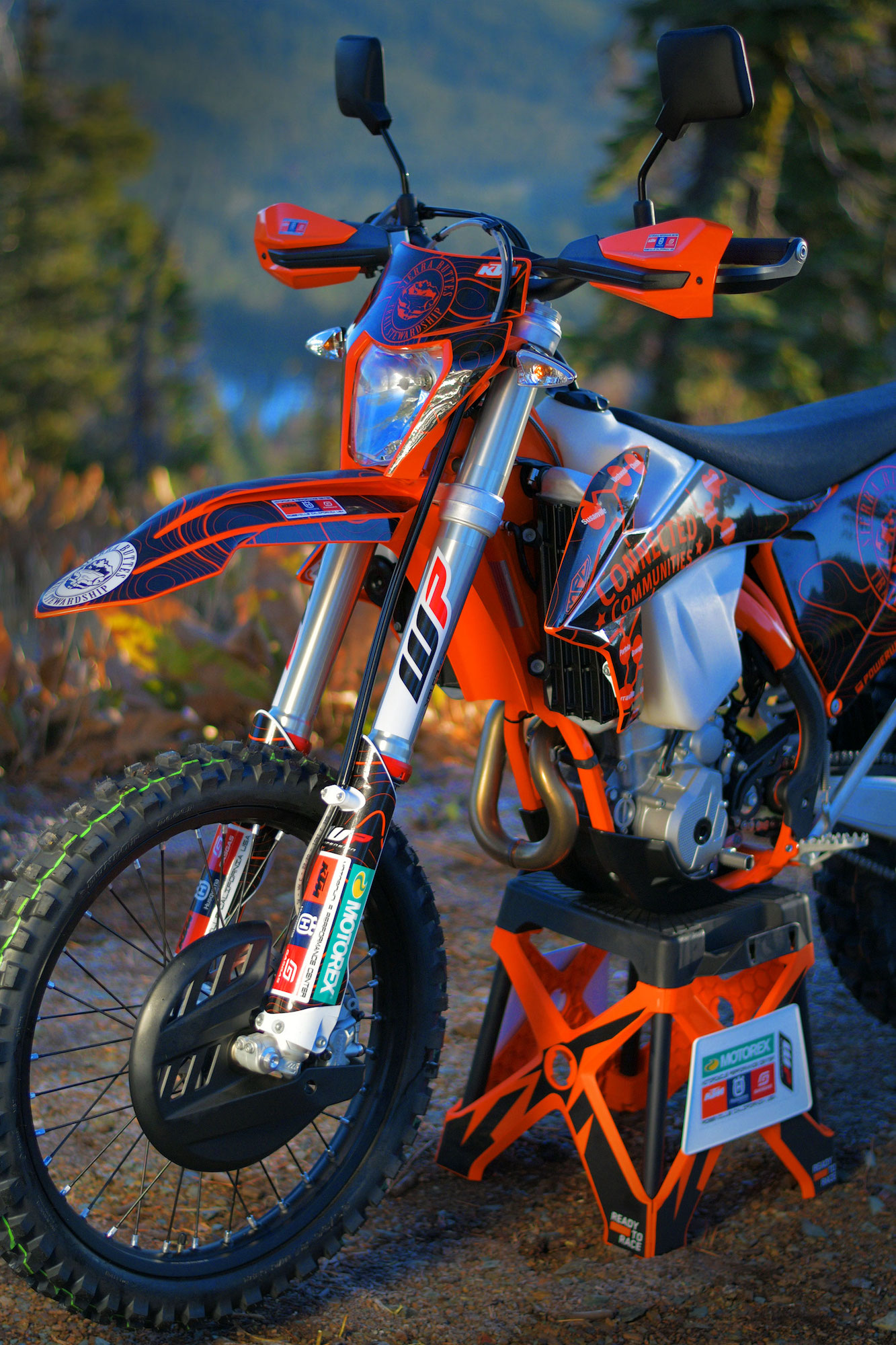 KTM's custom EXC-F, donated to benefit 5 Bucks a Foot's “Twist the Throttle for Trails”. Media sourced from SBTS's press release.