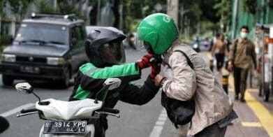 'OJEK Online,' an online motorcycle business currently under scrutiny by Indonesia's Workers Union (SPAI). Media sourced from the Indonesia Expat.