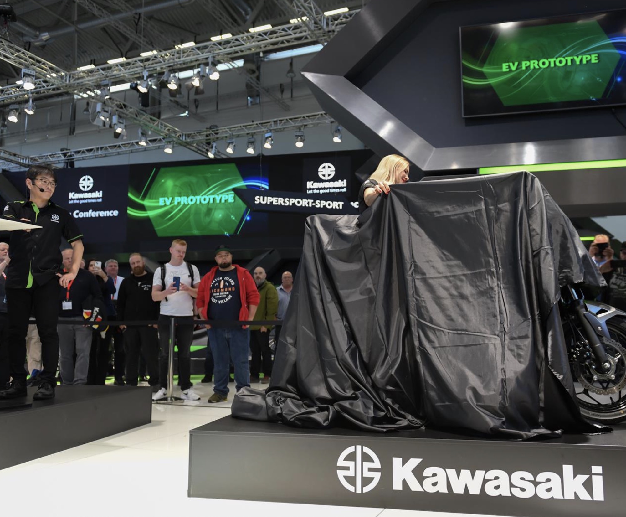 A view of Kawasaki at 2022 INTERMOT, where they dropped the canvas on their EV production prototype. Media sourced from Kawasaki EU's press release.