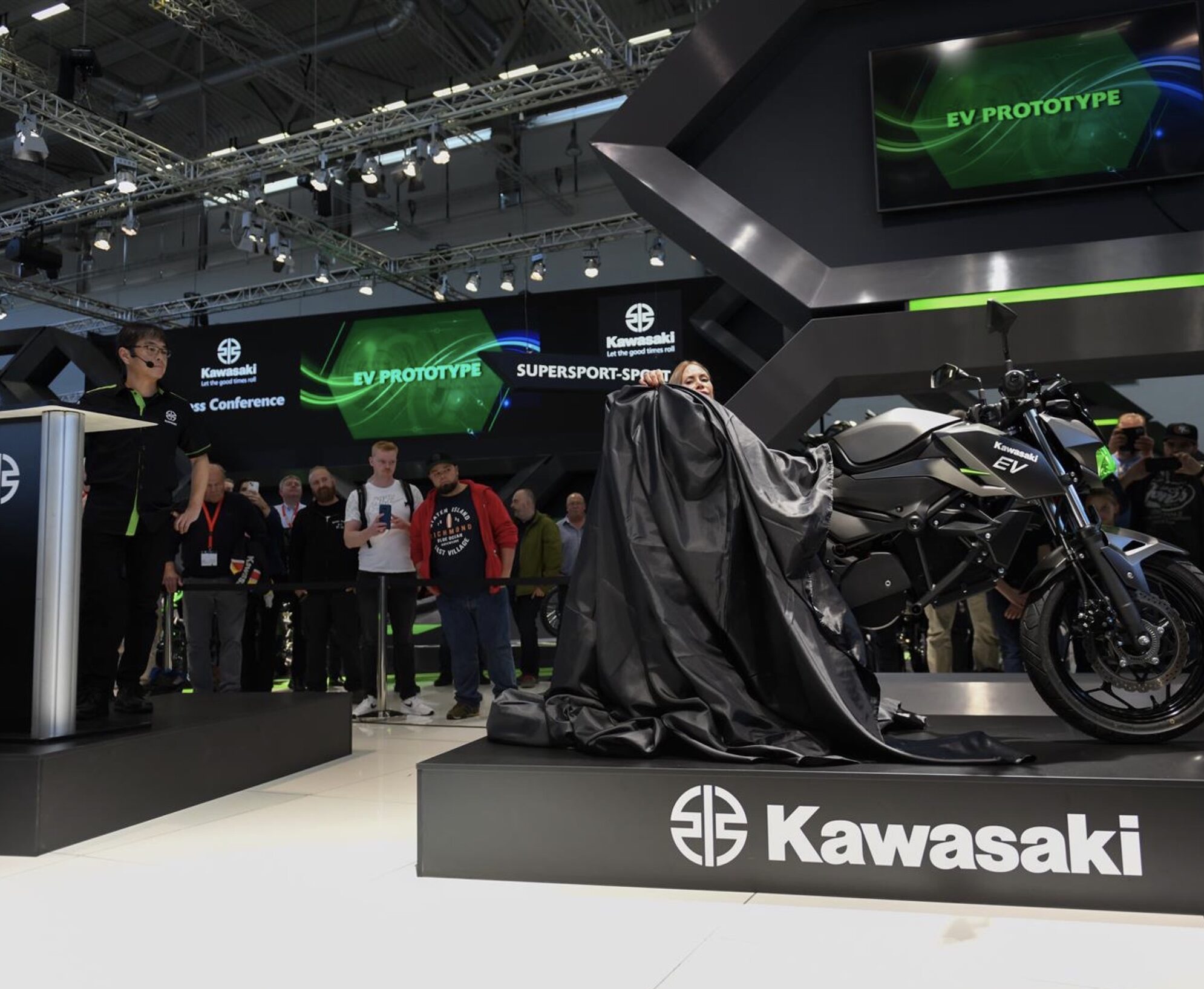 A view of Kawasaki at 2022 INTERMOT, where they dropped the canvas on their EV production prototype. Media sourced from Kawasaki EU's press release.