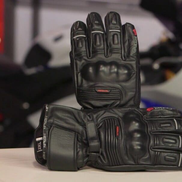 Merlin Titan Gloves