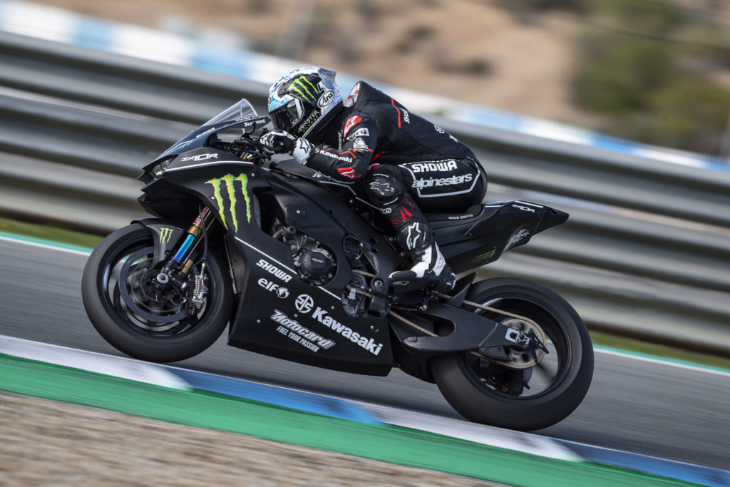 A rider leaning into the approaching curve. Media sourced from Fuel Curve.