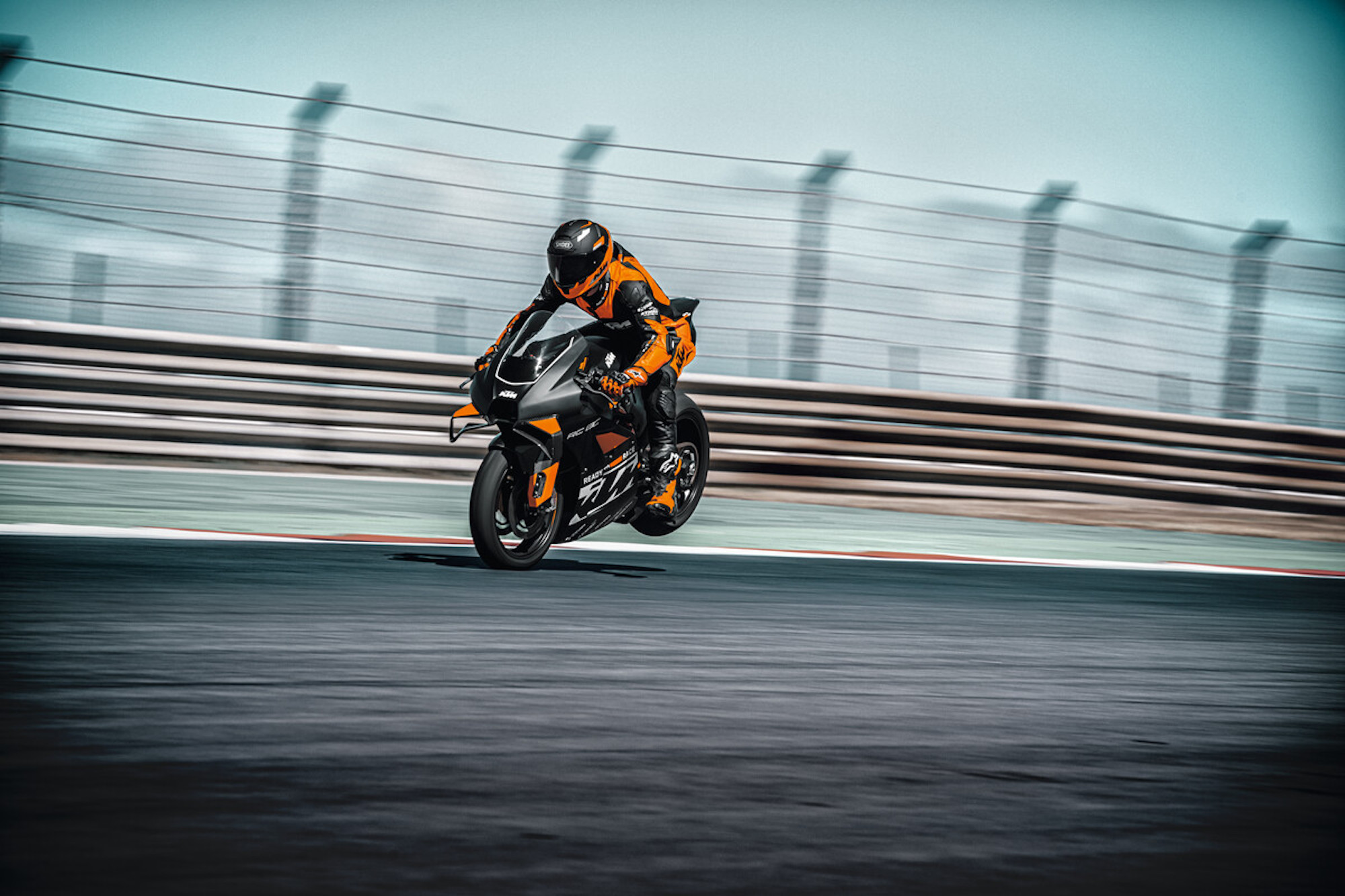 KTM's monstrosity: The beautiful RC 8C. Media sourced from KTM's press release.