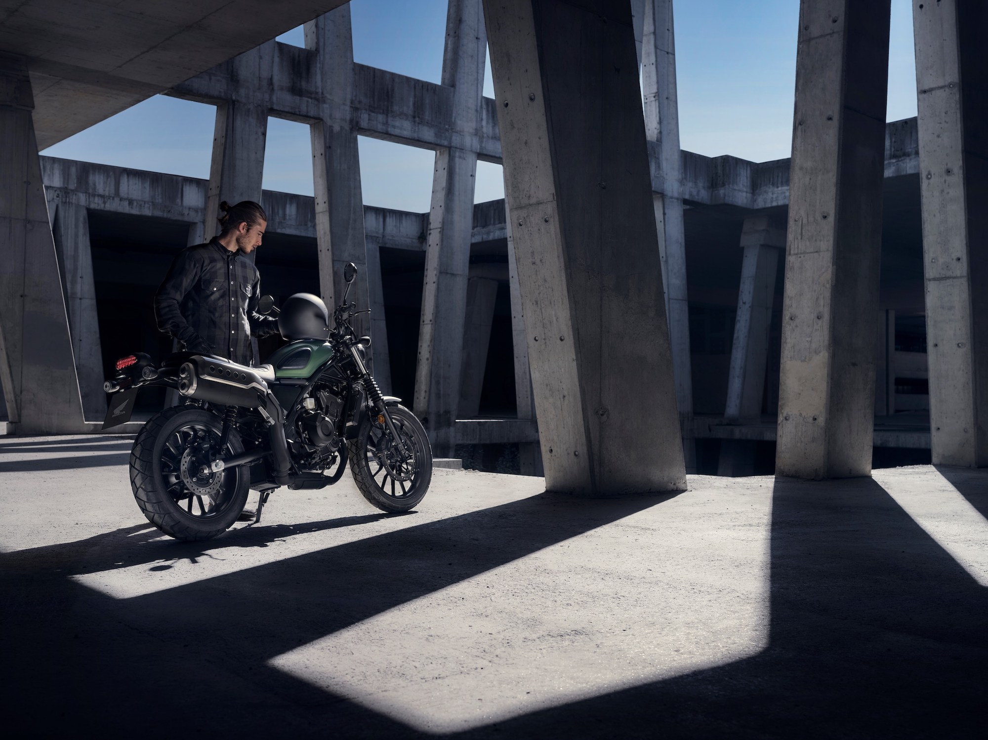 Honda's all-new scrambler, the 2023 CL500. Media sourced from Honda's recent press release.