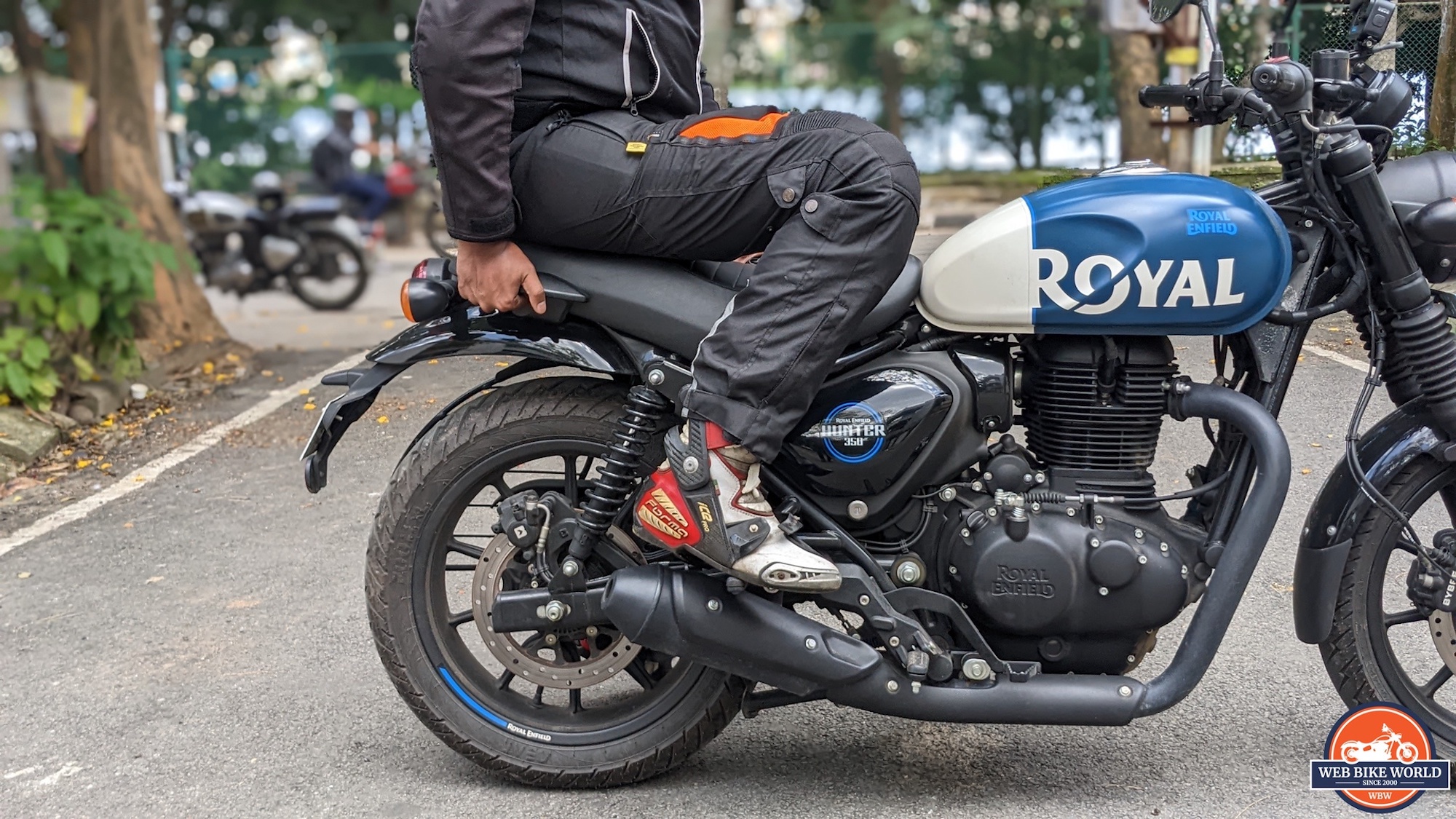 Royal hunter bike online