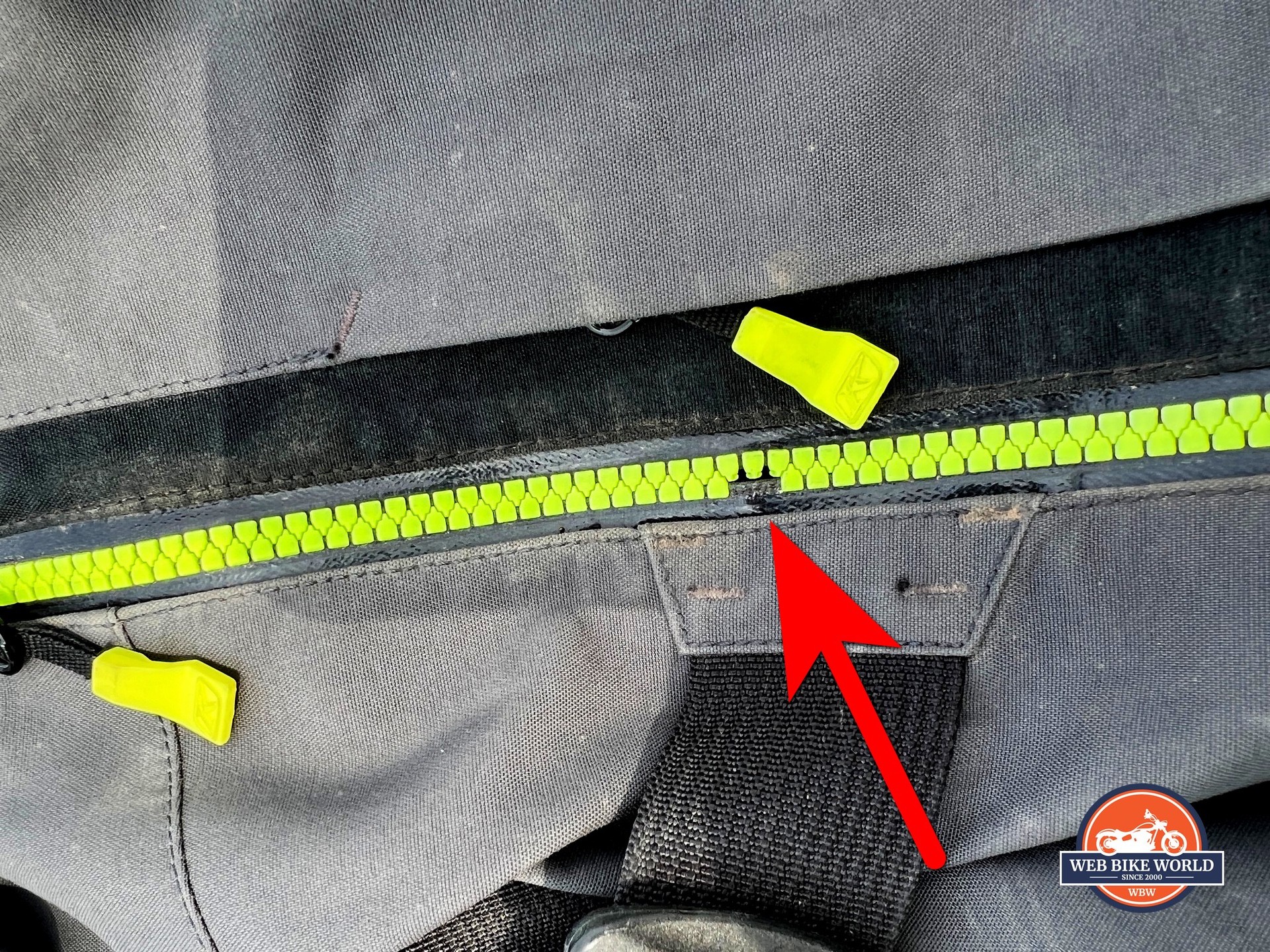 The right-side vent zipper broke on my Raptor GTX jacket during testing.