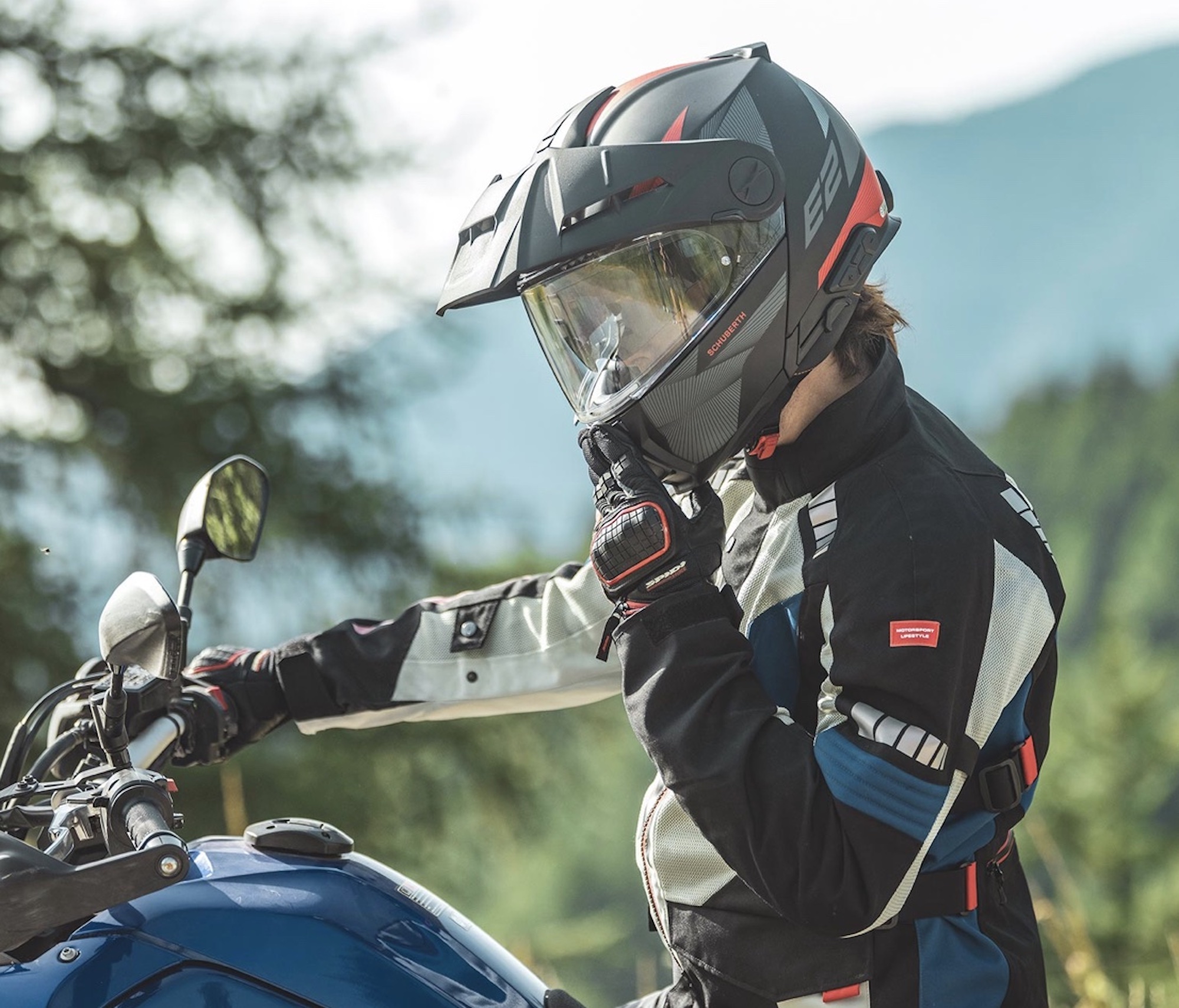 Schuberth's all-new E2 motorcycle helmet. Media sourced from Schuberth's website.