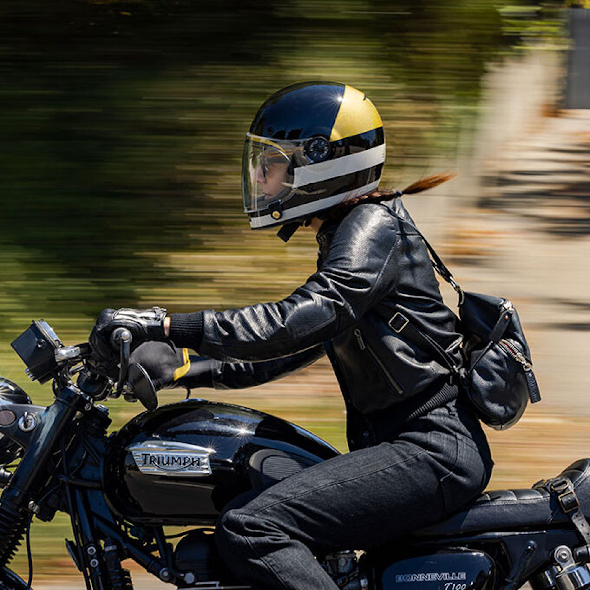 Bell's Bullitt is back in three resurrected colorways for Q4! Media sourced from Bell.