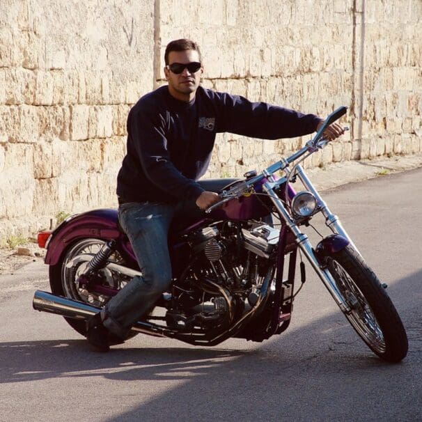 Harley's 1986 Evo Sportster. Media sourced from Flickr.
