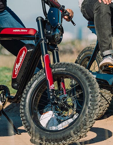 A view of the eFTR® Hooligan 1.2, created by Indian Motorcycles, together with the knowledge and know-how of California-based ebike brand SUPER73