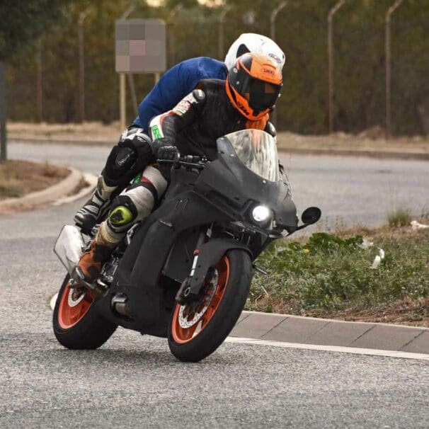 Spy shots showing a larger-displacement KTM bike is on her way! Media sourced from CycleWorld.