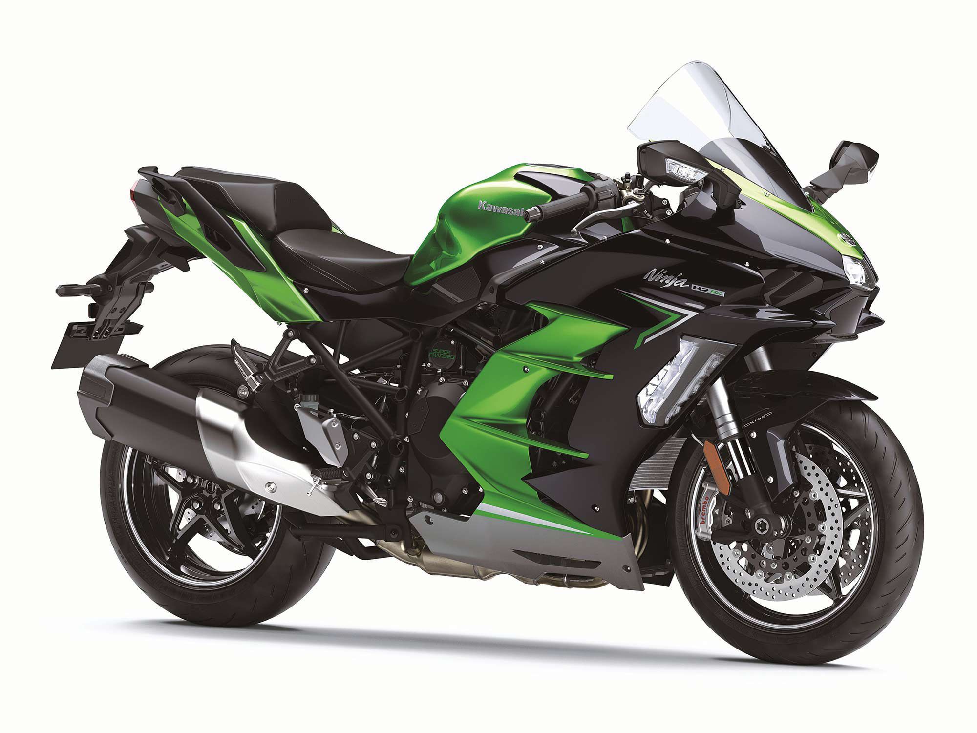 The 2022 Kawasaki H2 SX SE. Media sourced from Cycle World.