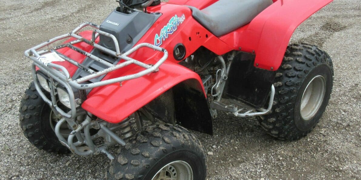 Kawasaki Lakota 300 Review Specs, Top Speed, HP, Weight, Etc