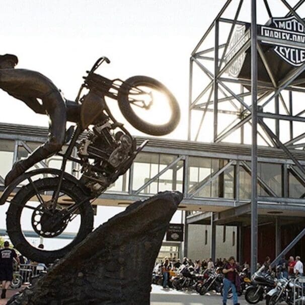 Harley-Davidson's factory in Milwaukee, WI. Media sourced from Harley-Dadvison's website.