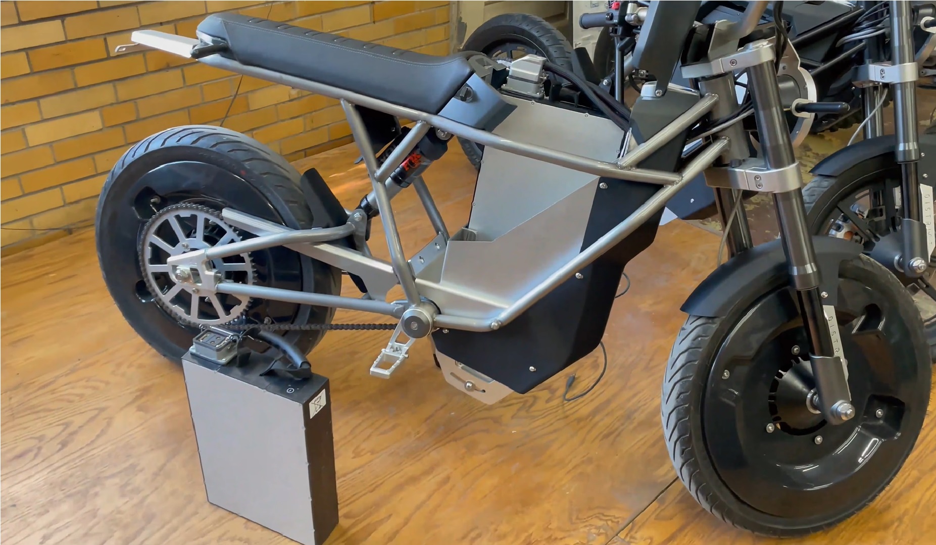 Removable battery from LAND electric motorcycle