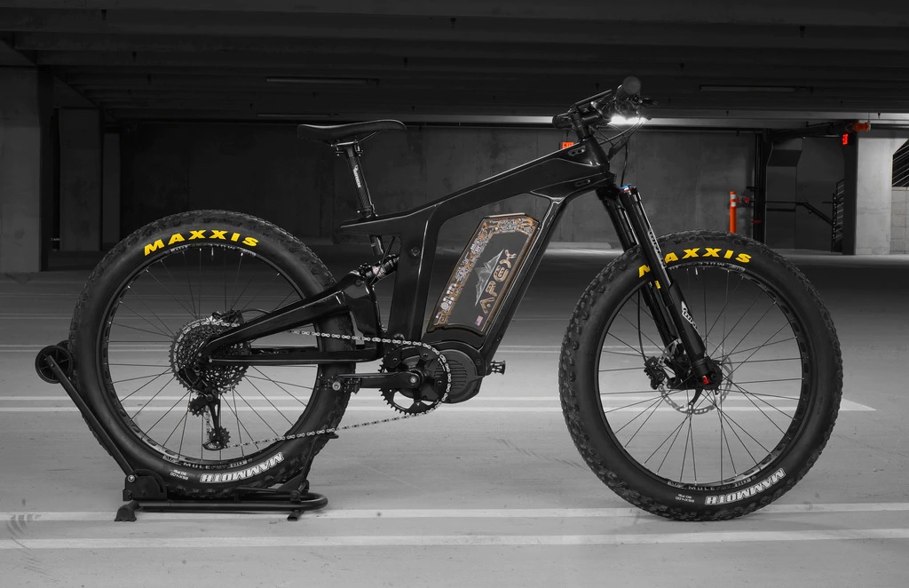 Luna Apex ebike