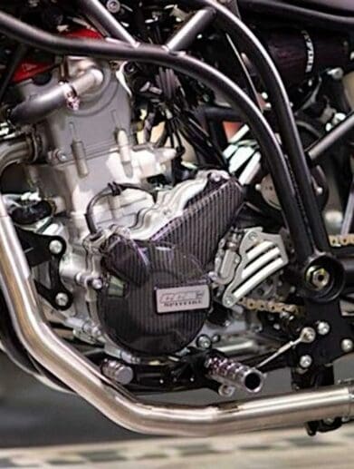 A view of the engine crank case on the CCM Cruiser. Media sourced from Motociclismo.
