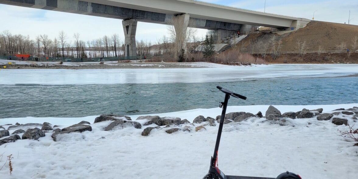 TurboAnt M10 electric scooter in the snow