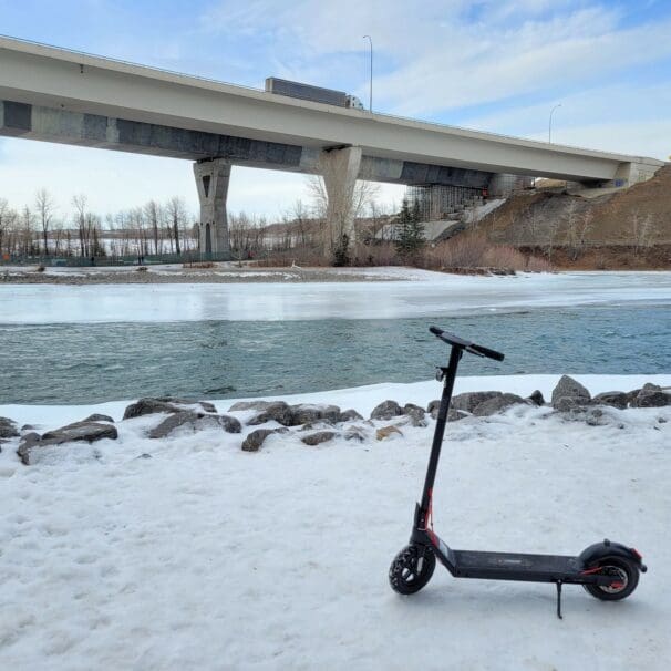 TurboAnt M10 electric scooter in the snow