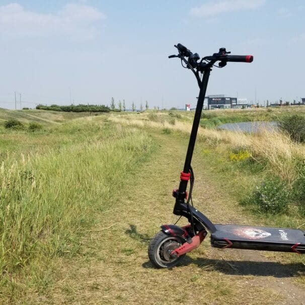 Varla Eagle One scooter on grass path