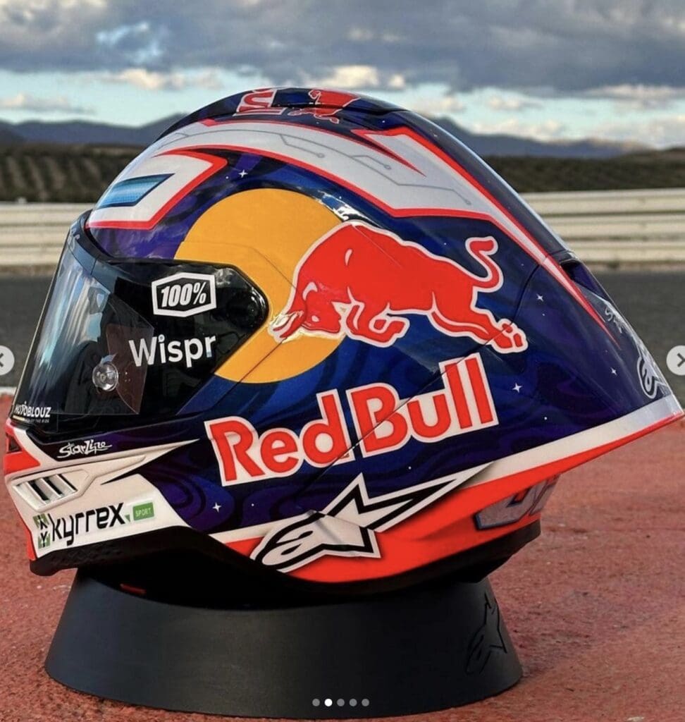 Alpinestars' very first road-racing helmet, which will be featured in 2023's MotoGP by Jorge Martin. Media sourced from Alpinestars' IG platform.