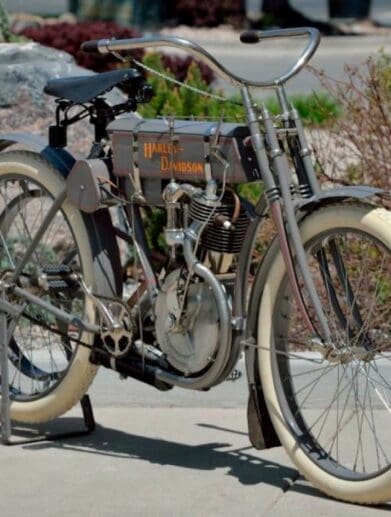 A Harley-Davdison strap tank that sold at Mecum auctions for $850k. Media sourced from VisorDown.