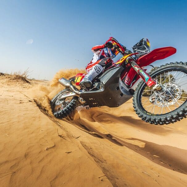 Sam Sutherland, the Dakar's first British champion, doing what he does best. All the best in his speedy recovery. Media sourced from Motorcycle Sports.
