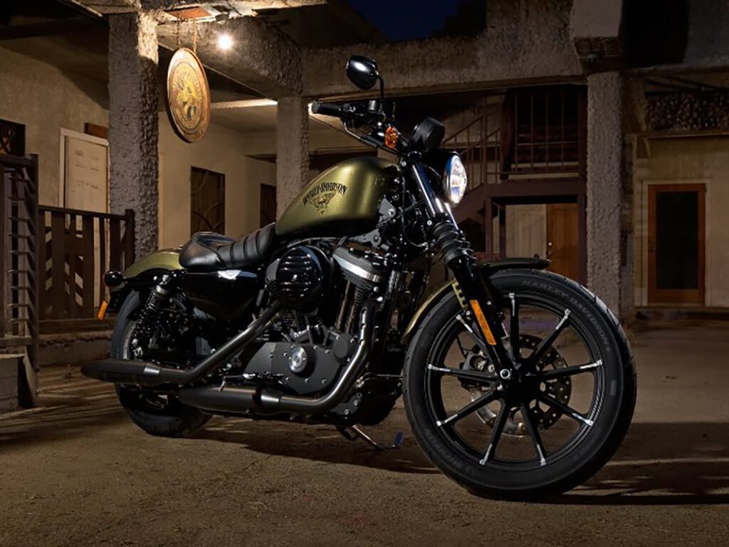 Harley Davidson Iron 883 Wallpapers