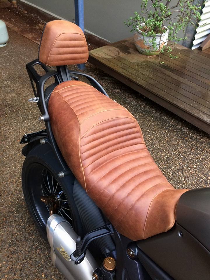 Crocodile seat Is a leather seat better than vinyl? John Moorhouse Ergo Seats