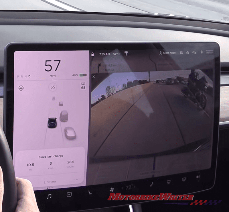 Tesla detects lane filtering riders